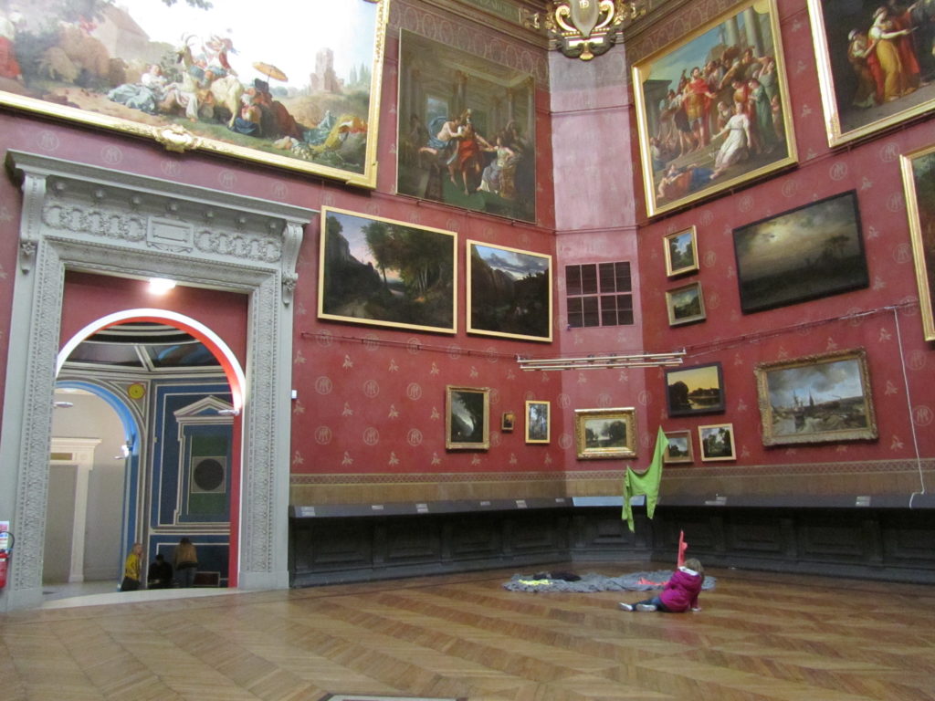 Installation Le Poêle de Descartes, Ghislaine Vappereau, musée des Beaux-Arts, Amiens, 2012